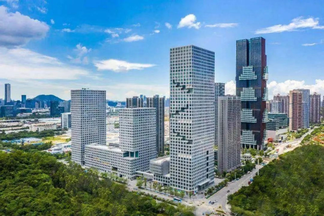 鶯遷喬木，燕入高樓！中航翔通深圳公司，喬遷新居！