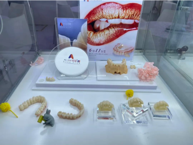 華南口腔展&芝加哥展圓滿落幕,回顧精彩瞬間! 華南口腔展&芝加哥展圓滿落幕,回顧精彩瞬間!