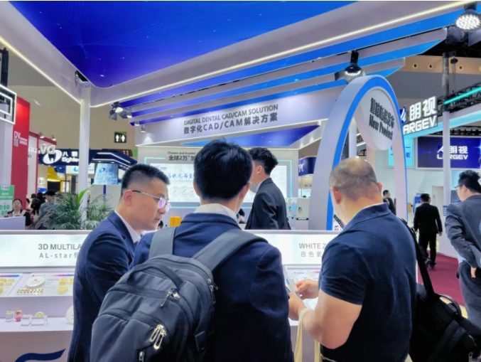 熠熠生輝|XTCERA上海國際口腔展圓滿落幕! 熠熠生輝|XTCERA上海國際口腔展圓滿落幕!